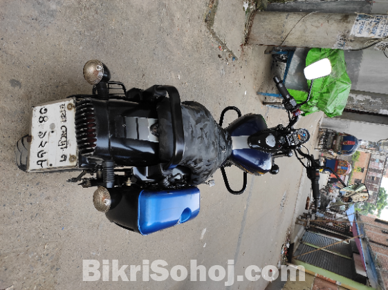 Bajaj Avenger 150